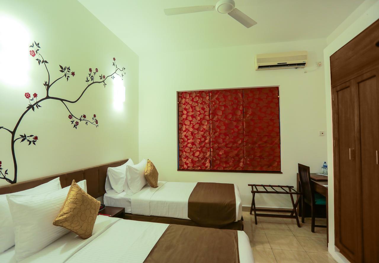 The Austin Residence By Unique Hotels Colombo Exterior photo